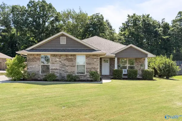 139 Lazy Oak Drive, New Market, AL 35761