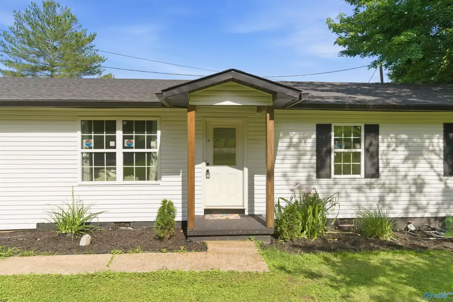 812 Tupelo Pike, Scottsboro, AL 35768 - #3