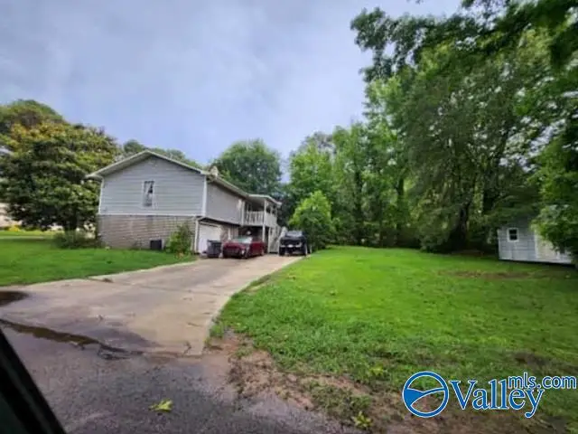 318 Susan Place, Bessemer, AL 35023 - #2