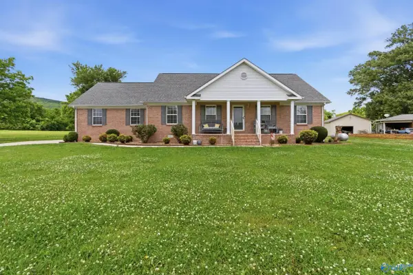 2668A Hurricane Road, New Market, AL 35761