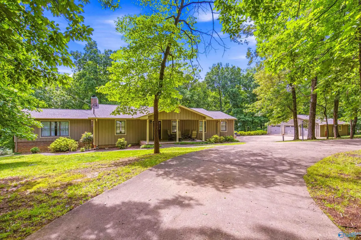 158 Jennifer Circle, Rogersville, AL 35652 - #1