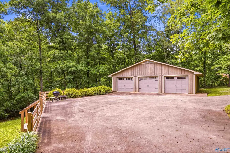 158 Jennifer Circle, Rogersville, AL 35652 - #3