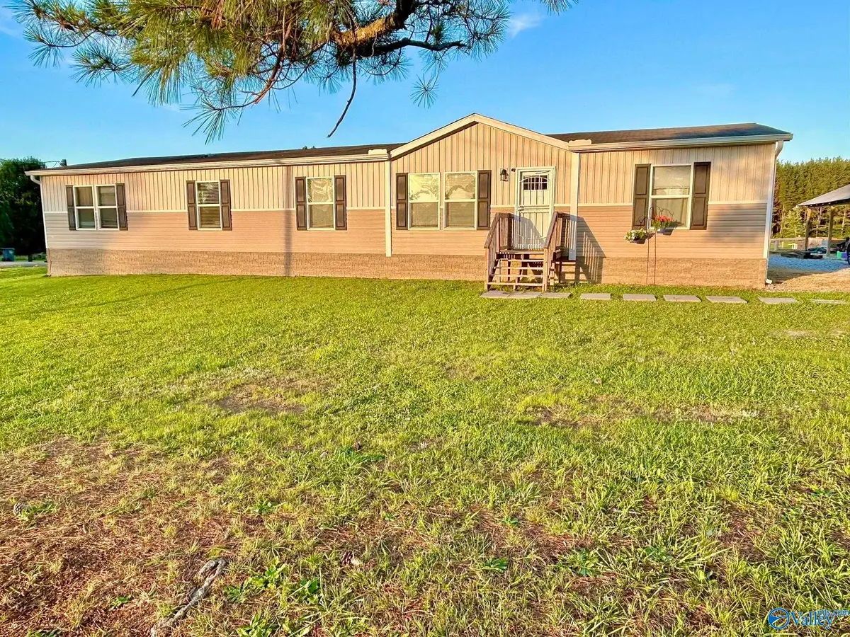 1118 Evergreen Road, Falkville, AL 35622 - #1