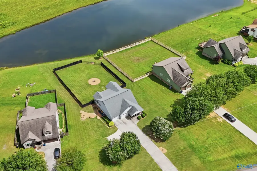 2792 Cathedral Caverns Highway, Grant, AL 35747 - #3