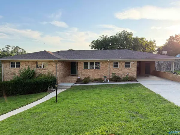 1400 Darnell Street, Huntsville, AL 35801