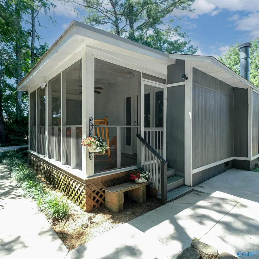 1504 Oshaughnessy Avenue Ne, Huntsville, AL 35801 - #2