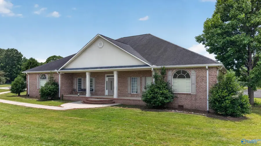383 Ross Road, Boaz, AL 35956 - #3