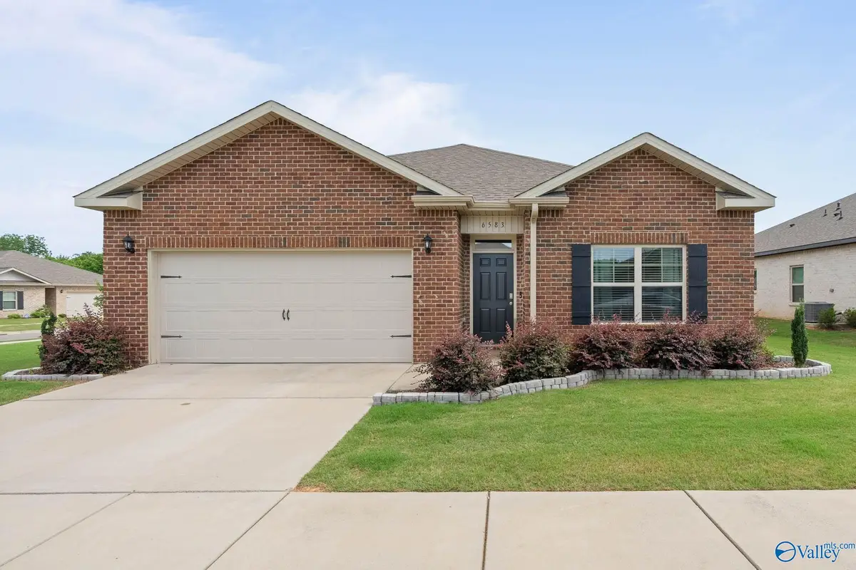 6583 Moon Crest Lane Nw, Huntsville, AL 35806 - #1