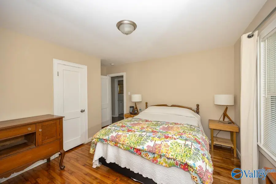 200 Delaware Circle, Huntsville, AL 35811 - #3