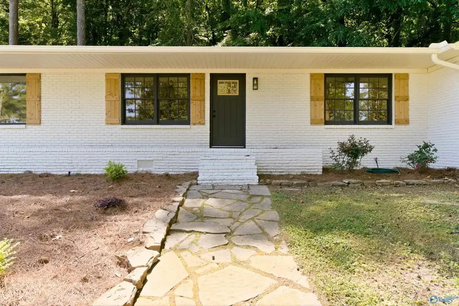 1725 Forest Drive, Guntersville, AL 35976 - #3