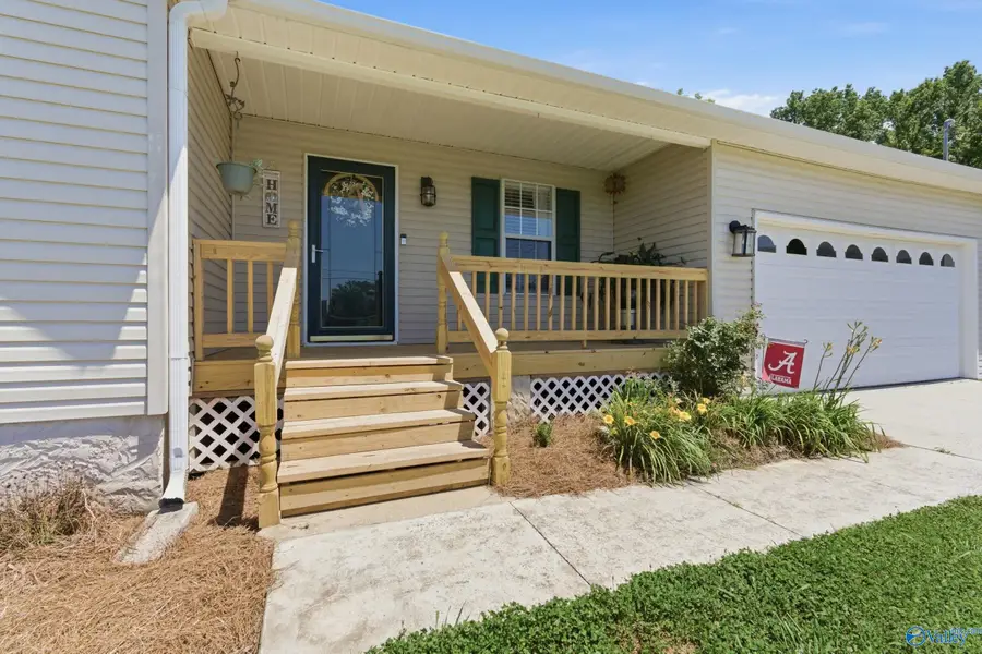 49 School House Road, Albertville, AL 35950 - #3