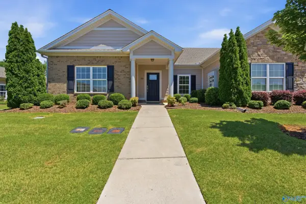 58 NW Moore Farm Circle #58, Huntsville, AL 35806