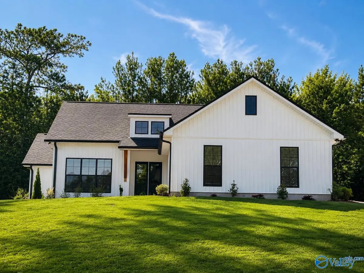 1424 Brierwood Place, Jacksonville, AL 36265 - #1