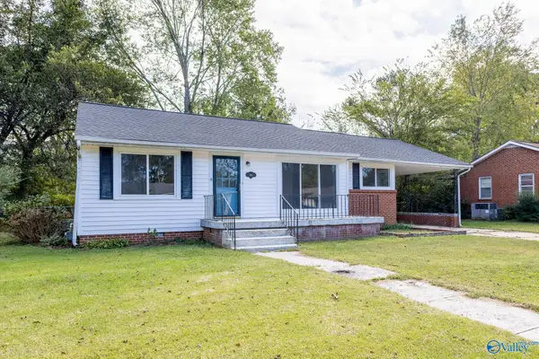 816 Giles Drive Ne, Huntsville, AL 35801