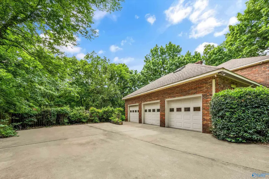 2702 Boulder Circle Se, Huntsville, AL 35801 - #3