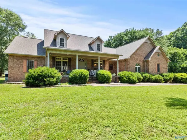 11780 Little Coffman Road, Lester, AL 35647