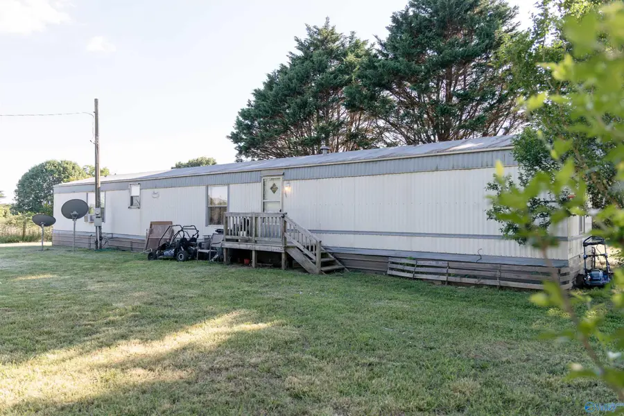 2228 County Road 255, Fort Payne, AL 35967 - #2