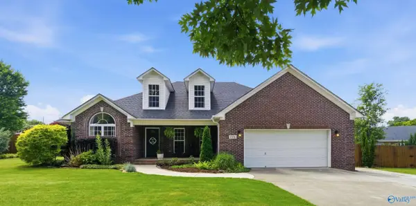 776 Wess Taylor Drive, Huntsville, AL 35811