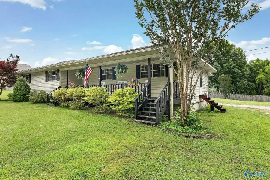 565 Buchanan Road, Albertville, AL 35950 - #2