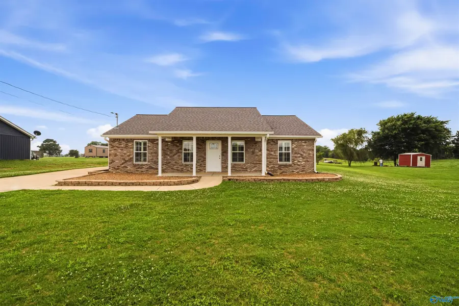 85 County Road 827, Centre, AL 35960 - #2