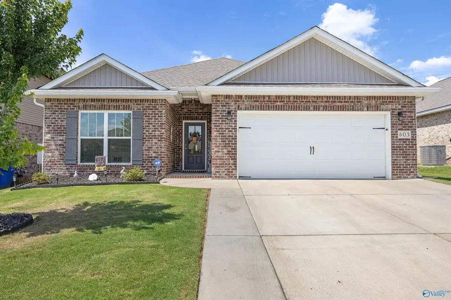 603 Magnolia Place, Hartselle, AL 35640 - #2
