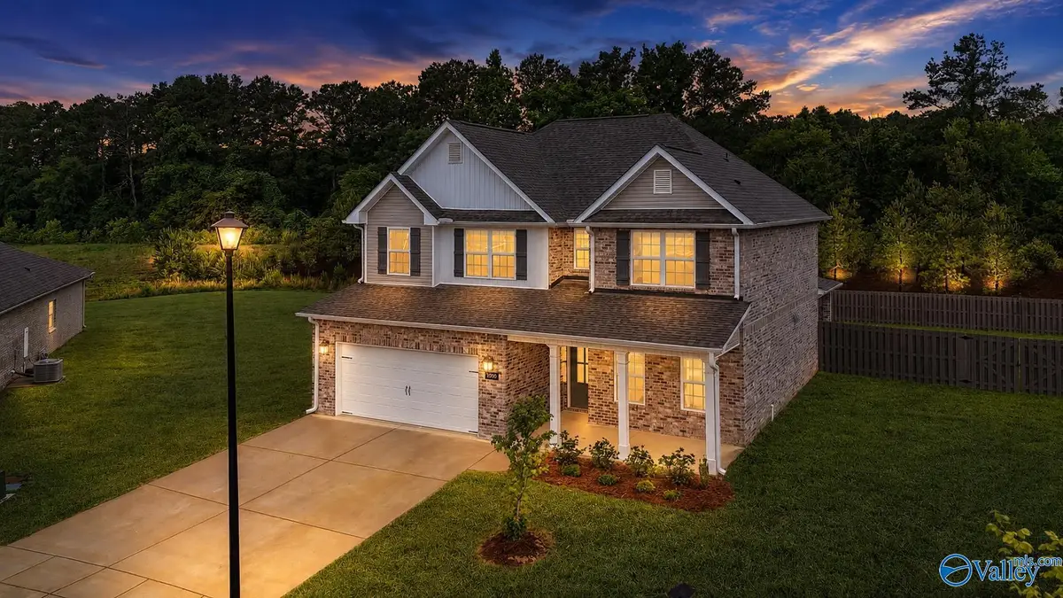 1900 Rae Court, Hartselle, AL 35640 - #1