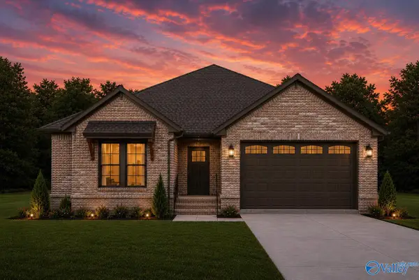 171 Krimson Circle, Albertville, AL 35951
