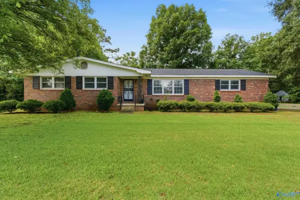 8413 Old Madison Pike, Madison, AL 35758