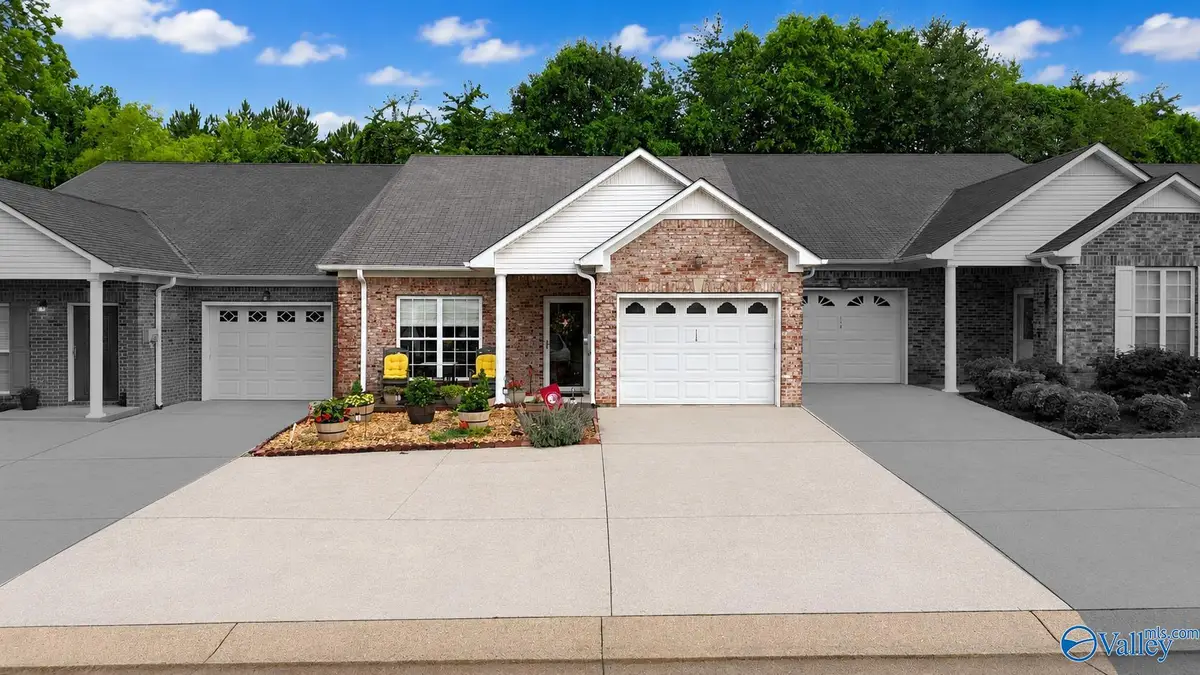118 Santana Drive, Athens, AL 35611 - #1