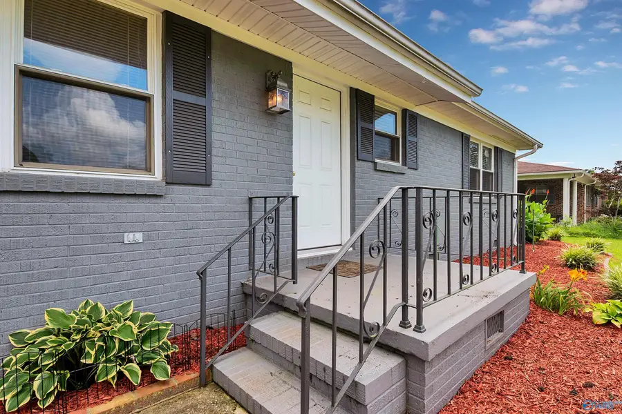 1711 Sandra Street Sw, Decatur, AL 35601 - #3