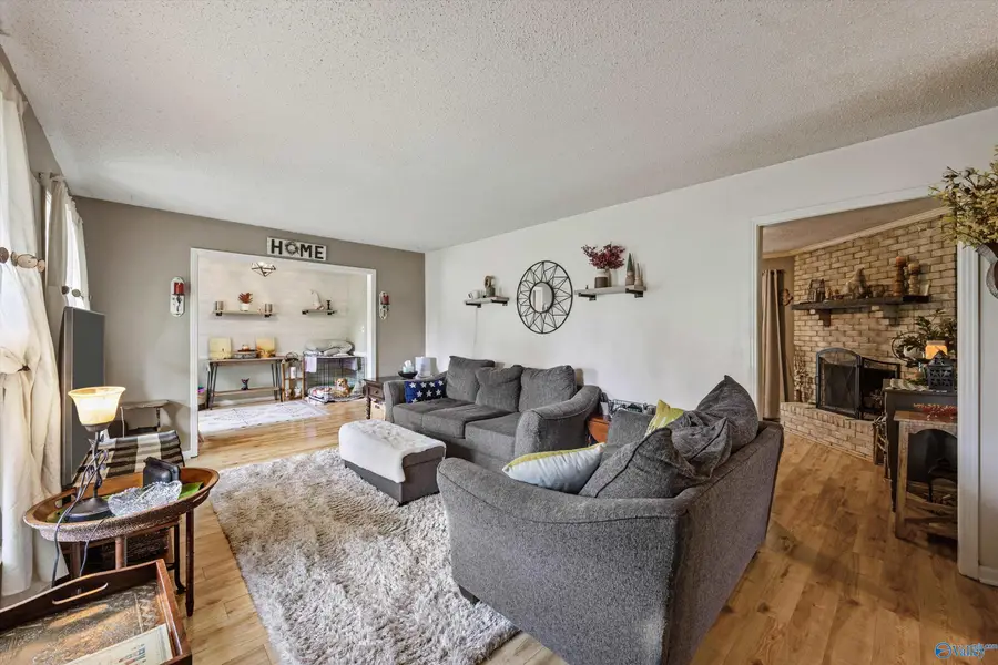 2050 English Drive Sw, Huntsville, AL 35803 - #2