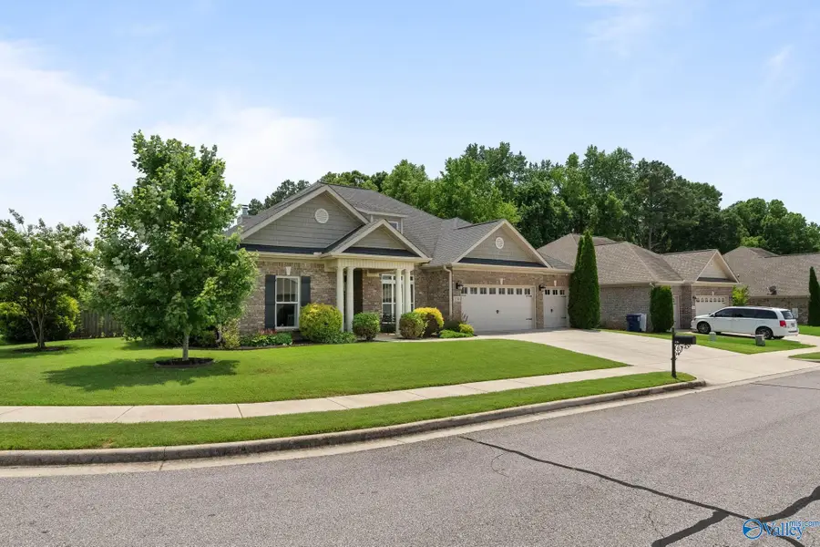 156 Autumn Cove Drive, Madison, AL 35756 - #3
