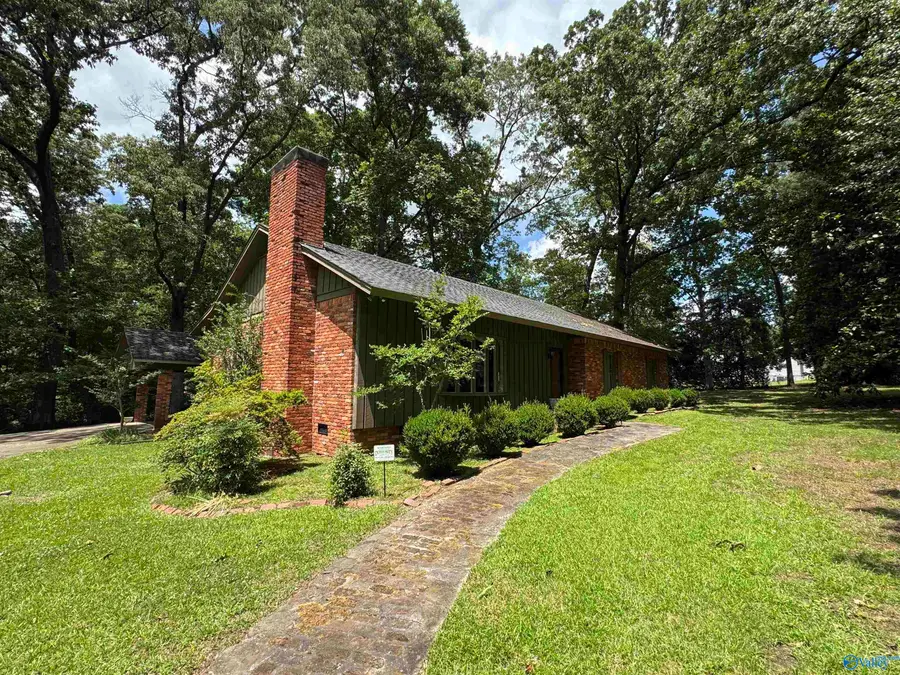 1319 Byron Avenue, Boaz, AL 35957 - #2