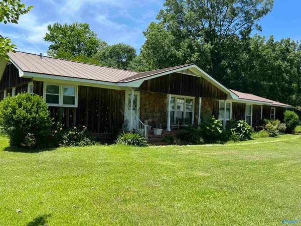 3117 Ridgeway Drive Sw, Decatur, AL 35603