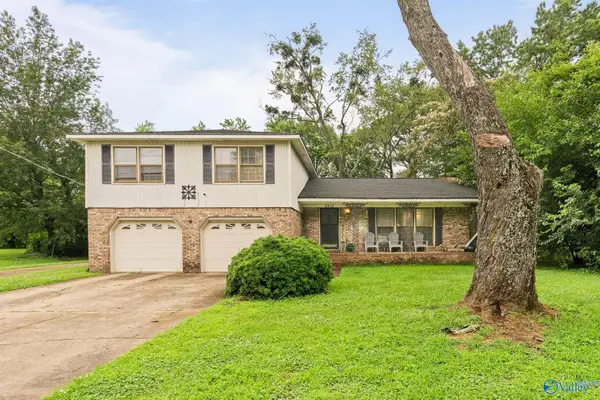 2912 Moss Road, Huntsville, AL 35810