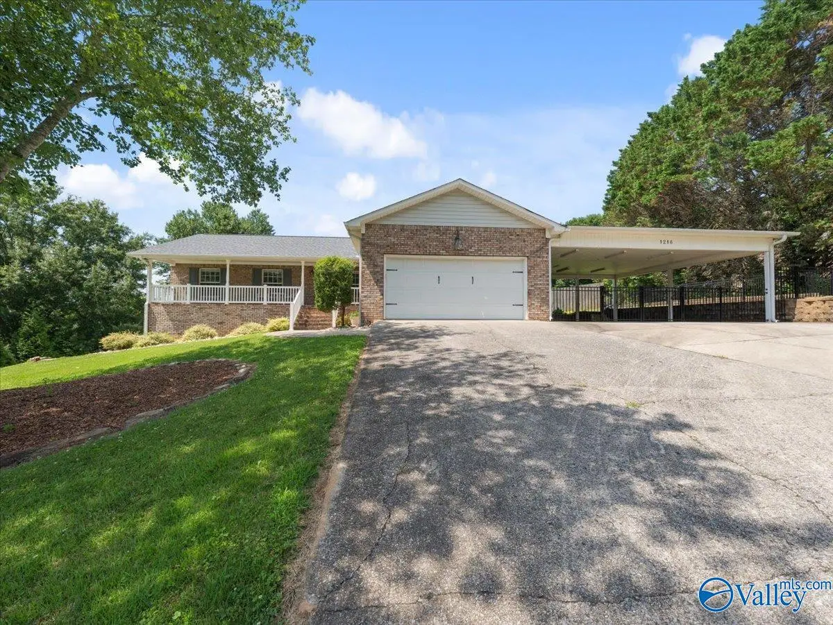 1216 Taylor Mill, Guntersville, AL 35957 - #1