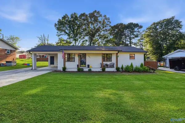 801 Cooper Lane, Hartselle, AL 35640