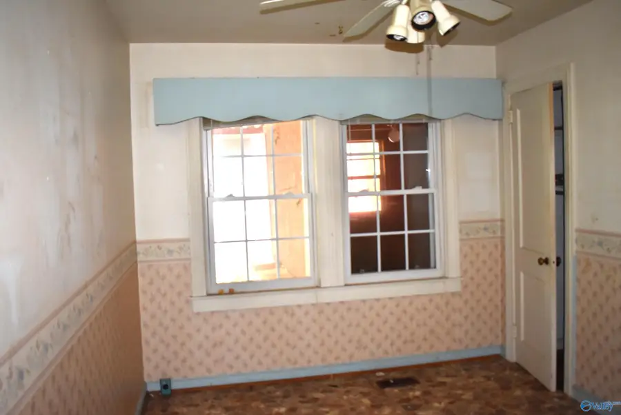 1024 Alcott Road, Gadsden, AL 35901 - #3
