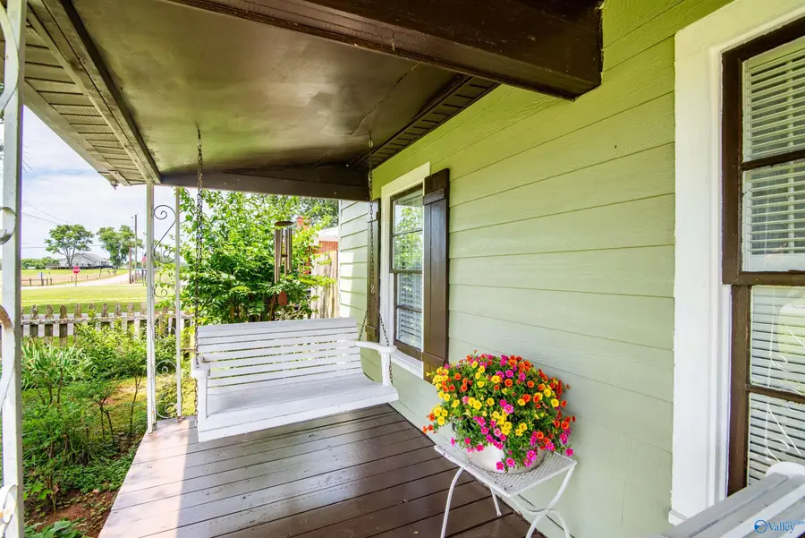 507 Saint Clair Road, New Market, AL 35761 - #2