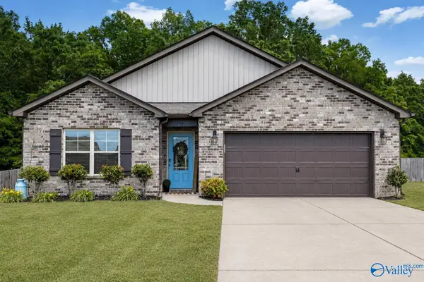 116 Chelle Mill Lane, Hazel Green, AL 35750