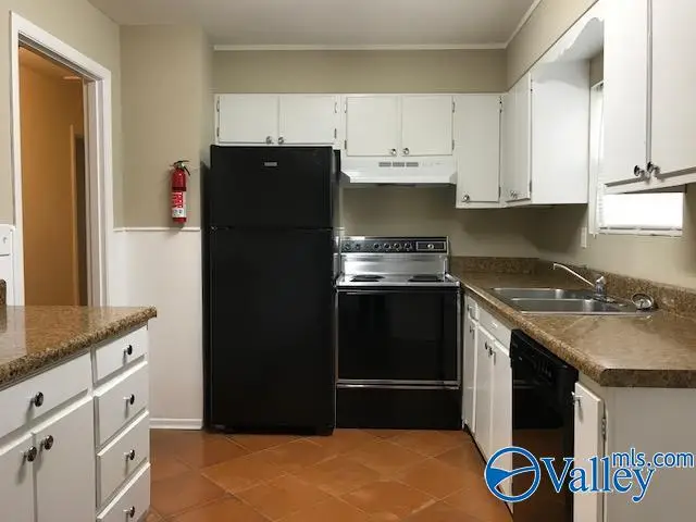 2403 Yorkshire Drive, Huntsville, AL 35803 - #2