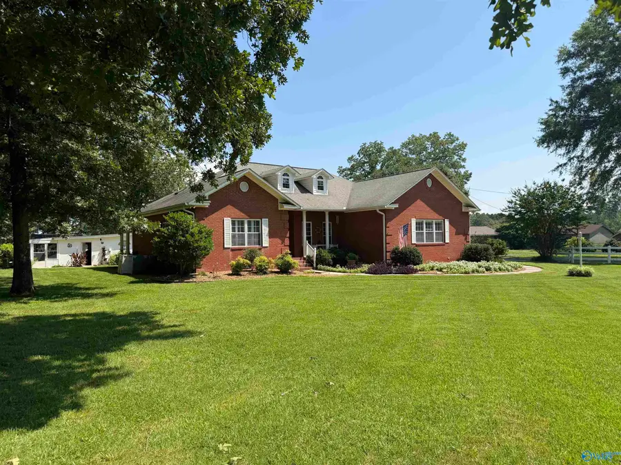 4636 Spruce Street, Cedar Bluff, AL 35959 - #2