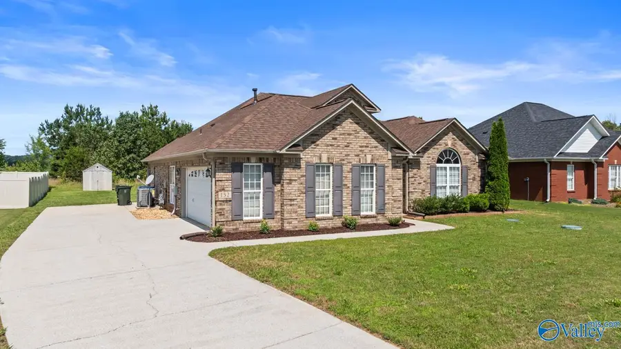 132 Appleberry Lane, Harvest, AL 35749 - #3