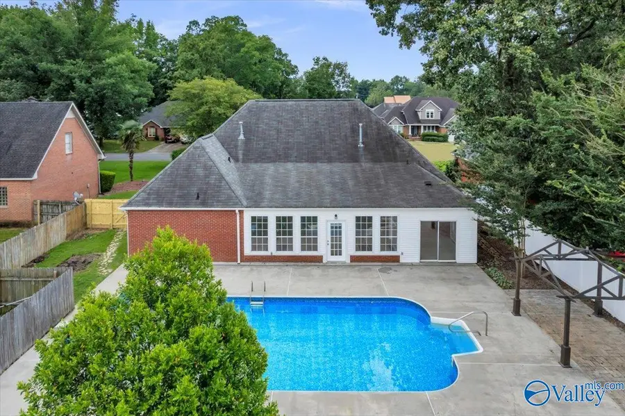 2722 King Arthur Court Sw, Decatur, AL 35603 - #3