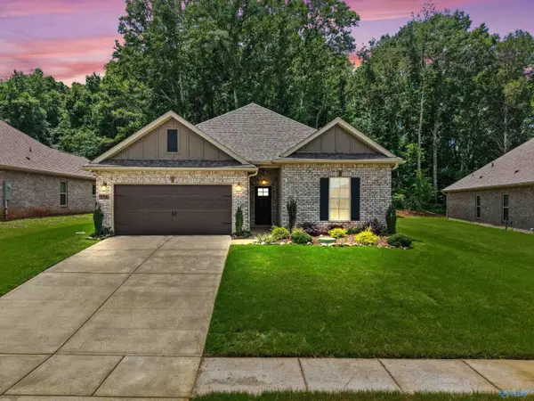 156 Midpark Drive, Meridianville, AL 35759