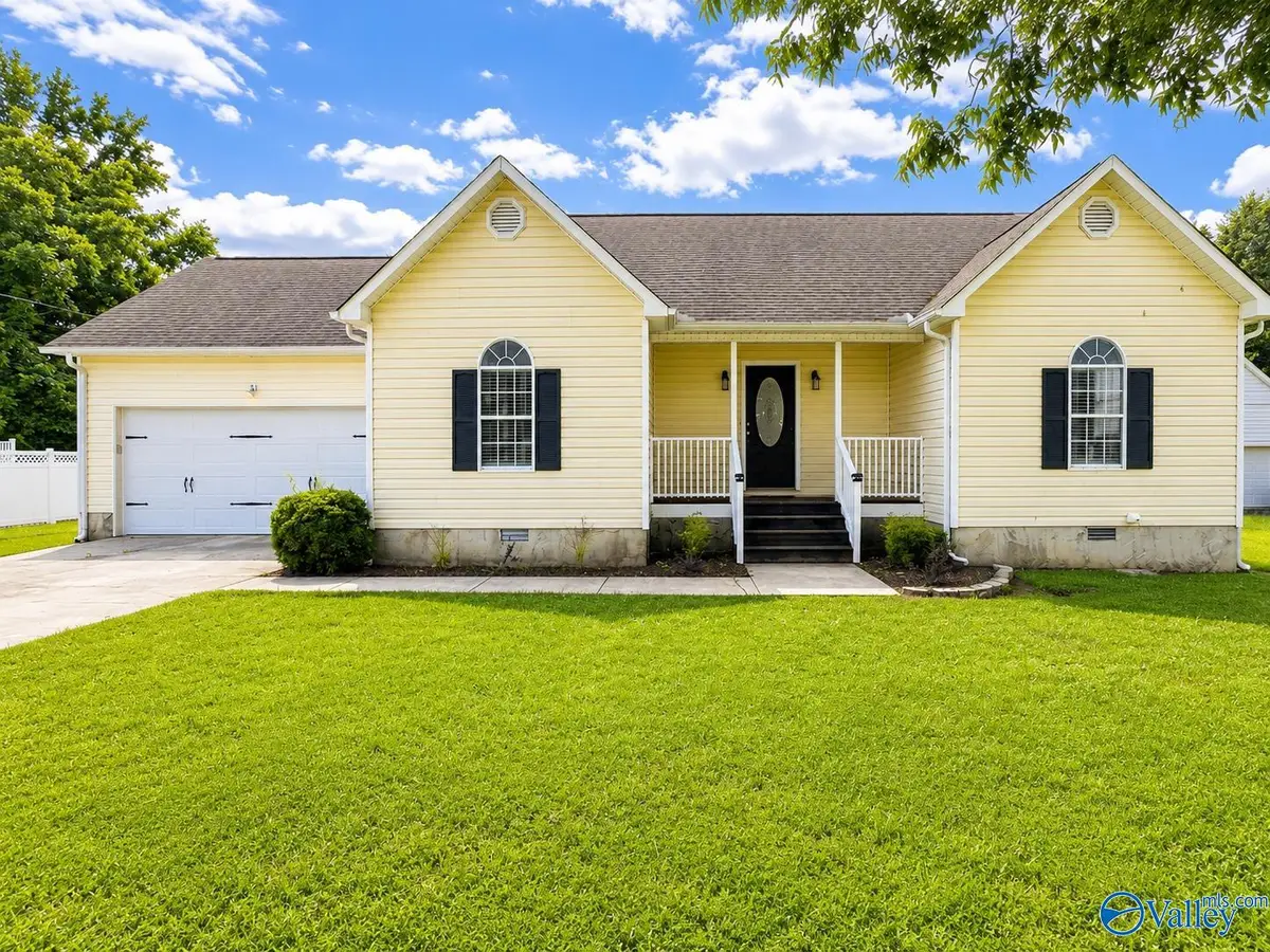 1215 Heatherwood Drive, Arab, AL 35016 - #1