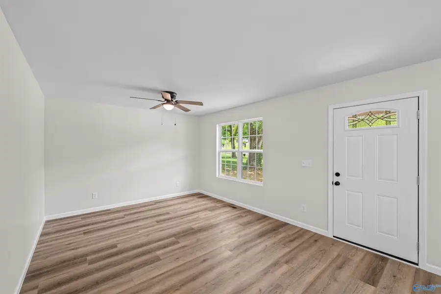 1406 Godfrey Avenue Ne, Fort Payne, AL 35967 - #2