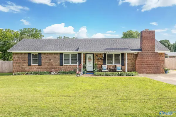 10 Bearden Drive, Grant, AL 35747