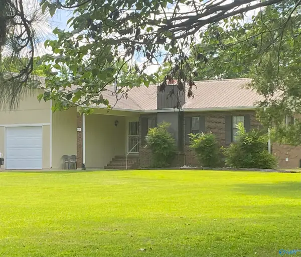 616 Browns Chapel Road, Rainsville, AL 35986