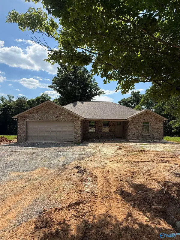 25929 Veto Road, Elkmont, AL 35620